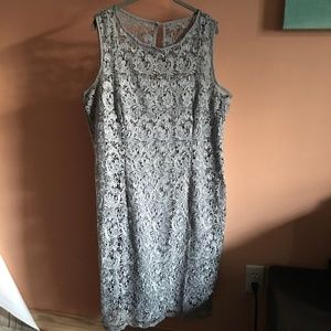 db rsvp lace-look overlay dress